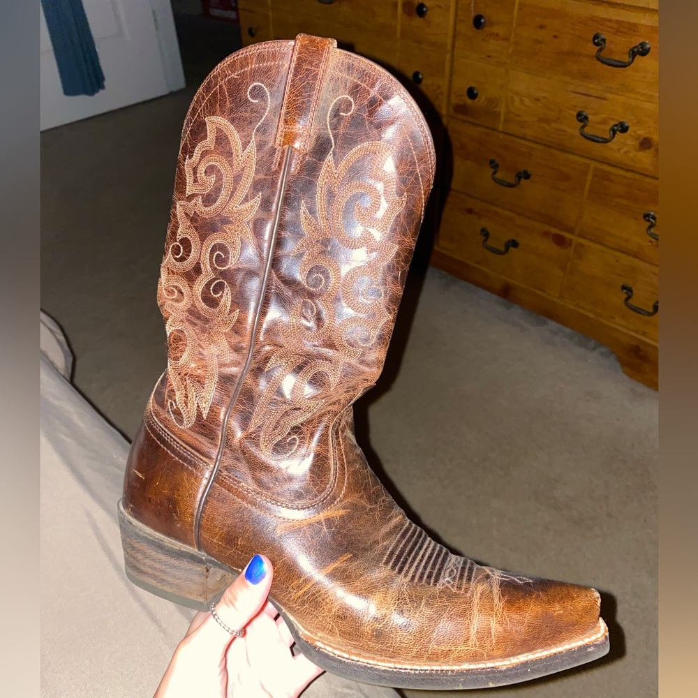 Ariat brown leather women’s ladies cowboy boots